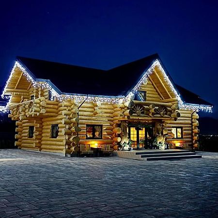 Bucovina Exclusiv Hotel Vámfalu Kültér fotó