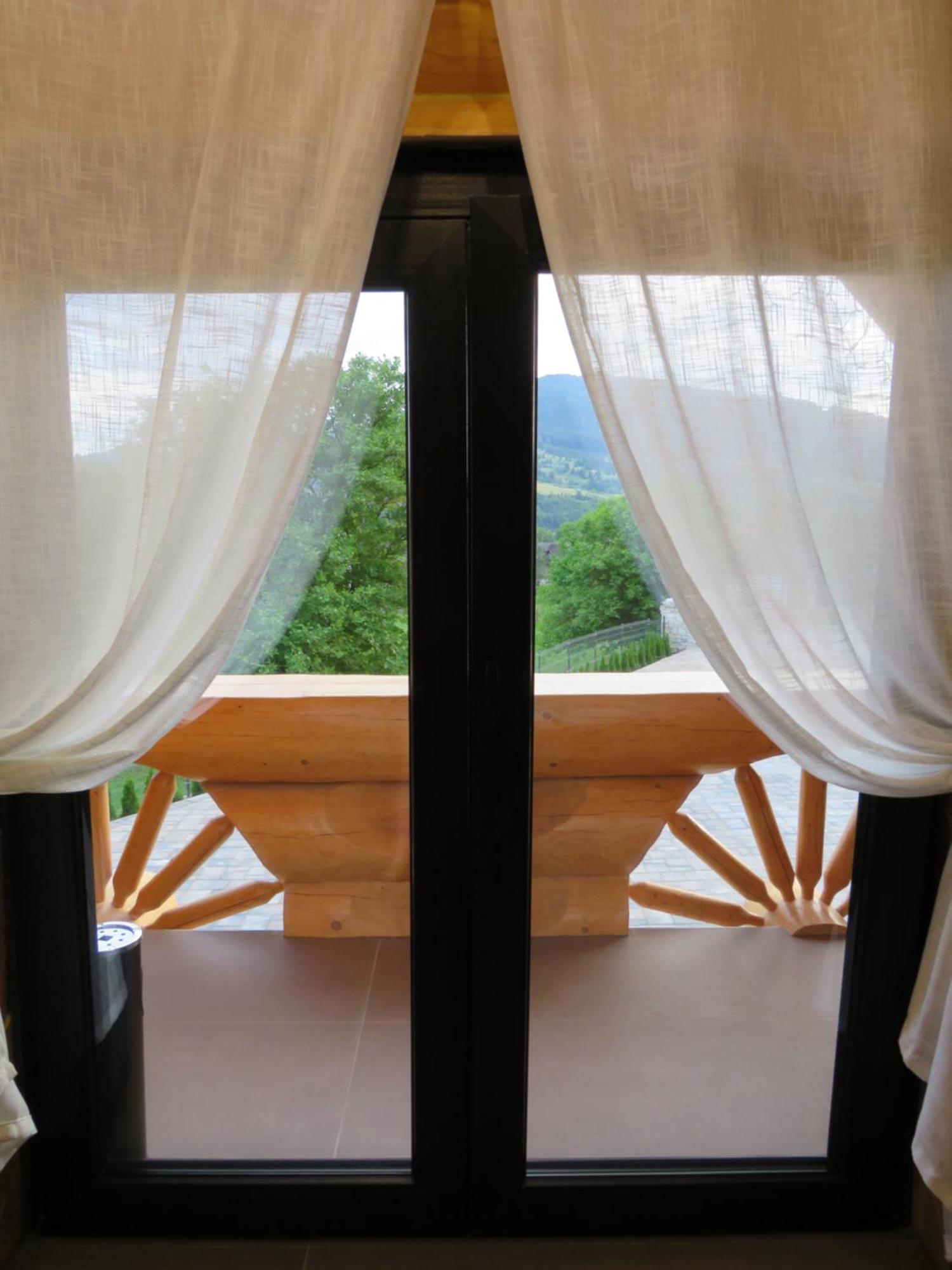 Bucovina Exclusiv Hotel Vámfalu Kültér fotó