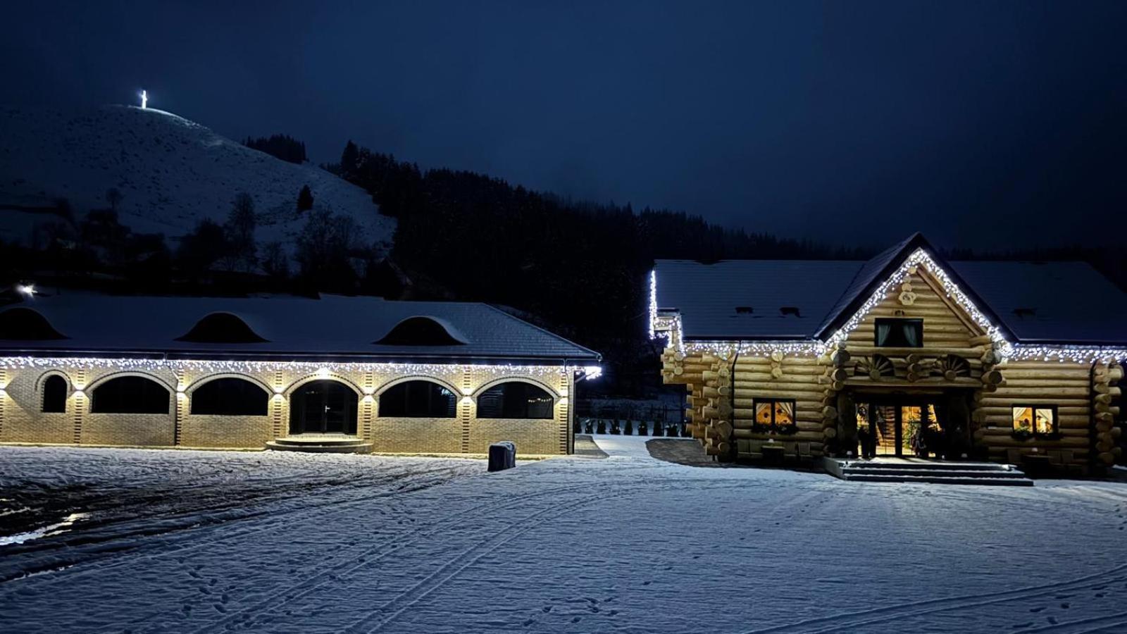 Bucovina Exclusiv Hotel Vámfalu Kültér fotó